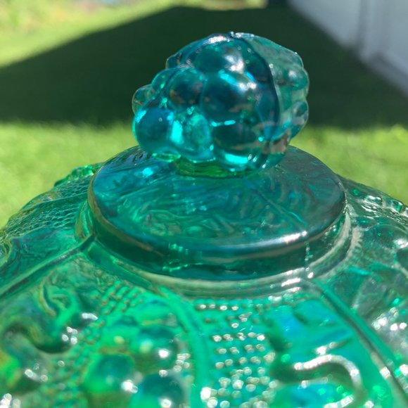 Vintage 1950's footed candy dish with lid - Picture 3 of 5